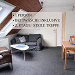 Lejlighed Ferienwohnungen Haus Krabbe Zentral & Hundefreundlich, Ideal Fuer Paare Und Alleinreisende, Zwischen Bremerhaven Und Cuxhaven Wremen