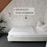 Lägenhet Haus Krabbe Zentral & Hundefreundlich, Ideal Fuer Paare Und Alleinreisende, Zwischen Bremerhaven Und Cuxhaven