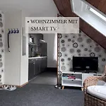 Haus Krabbe Zentral & Hundefreundlich, Ideal Fuer Paare Und Alleinreisende, Zwischen Bremerhaven Und Cuxhaven Lägenhet Wremen