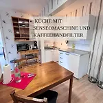 Lägenhet Haus Krabbe Zentral & Hundefreundlich, Ideal Fuer Paare Und Alleinreisende, Zwischen Bremerhaven Und Cuxhaven