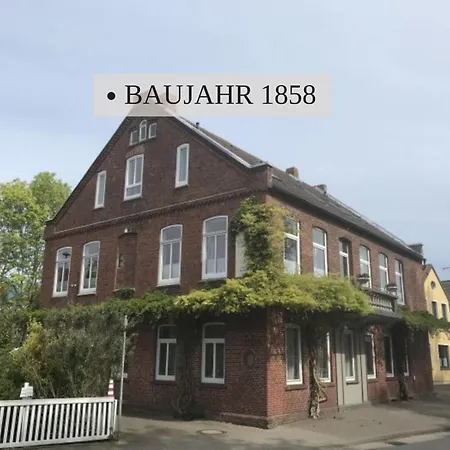 Apartman Haus Krabbe Apartments, Zentral Gelegen Zwischen Bremerhaven Und Cuxhaven, Hunde Kostenfrei Willkommen, Hauseigene Kostenfreie Parkplaetze, Unterstellmoeglichkeit Fuer Fahrraeder Und E-bikes Wremen