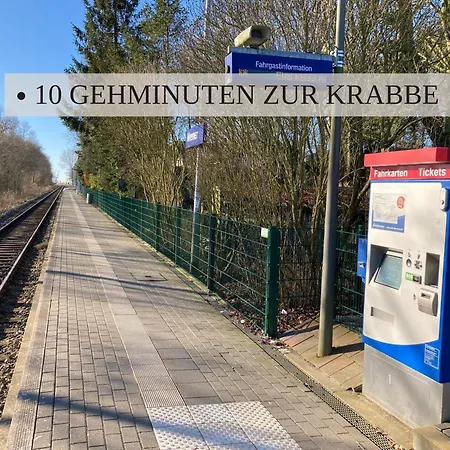 Apartment Haus Krabbe Apartments, Zentral Gelegen Zwischen Bremerhaven Und Cuxhaven, Hunde Kostenfrei Willkommen, Hauseigene Kostenfreie Parkplätze, Unterstellmöglichkeit Für Fahrräder Und E-bikes Wremen