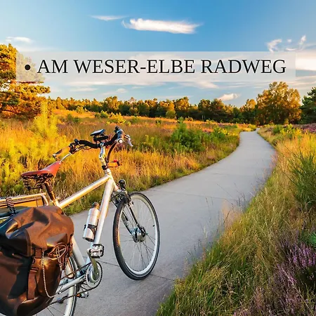 Apartment Haus Krabbe Apartments, Zentral Gelegen Zwischen Bremerhaven Und Cuxhaven, Hunde Kostenfrei Willkommen, Hauseigene Kostenfreie Parkplätze, Unterstellmöglichkeit Für Fahrräder Und E-bikes