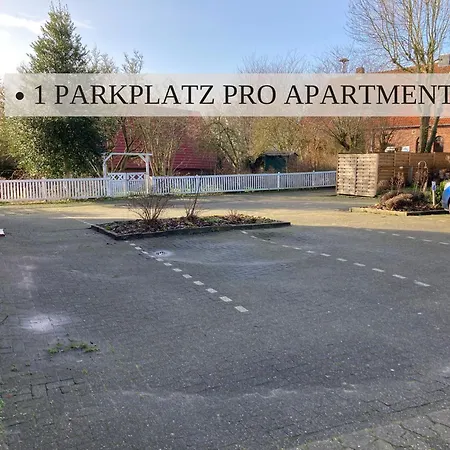Haus Krabbe Apartments, Zentral Gelegen Zwischen Bremerhaven Und Cuxhaven, Hunde Kostenfrei Willkommen, Hauseigene Kostenfreie Parkplätze, Unterstellmöglichkeit Für Fahrräder Und E-bikes Apartment *