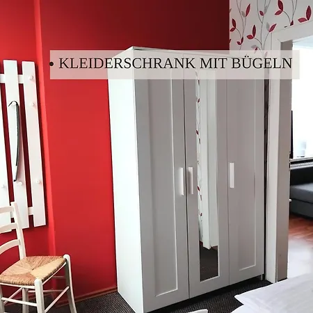 Apartment Haus Krabbe Apartments, Zentral Gelegen Zwischen Bremerhaven Und Cuxhaven, Hunde Kostenfrei Willkommen, Hauseigene Kostenfreie Parkplaetze, Unterstellmoeglichkeit Fuer Fahrraeder Und E-Bikes Wremen