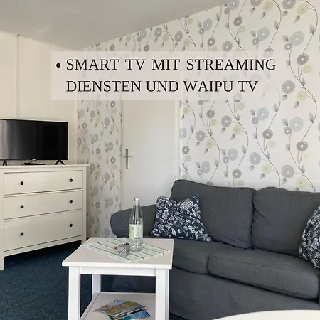 Haus Krabbe Apartments, Zentral Gelegen Zwischen Bremerhaven Und Cuxhaven, Hunde Kostenfrei Willkommen, Hauseigene Kostenfreie Parkplaetze, Unterstellmoeglichkeit Fuer Fahrraeder Und E-Bikes