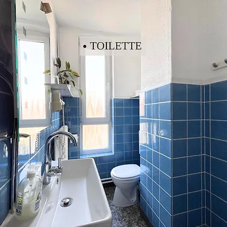 Haus Krabbe Apartments, Zentral Gelegen Zwischen Bremerhaven Und Cuxhaven, Hunde Kostenfrei Willkommen, Hauseigene Kostenfreie Parkplaetze, Unterstellmoeglichkeit Fuer Fahrraeder Und E-bikes Daire *