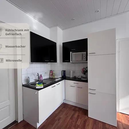 Haus Krabbe Zentral & Hundefreundlich, Ideal Fuer Paare Und Alleinreisende, Zwischen Bremerhaven Und Cuxhaven * Wremen