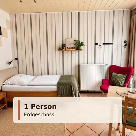 Ferienwohnungen Haus Krabbe Zentral Im Ort & Hundefreundlich, Paare, Alleinreisende Und Geocaching Zwischen Bremerhaven Und Cuxhaven *
