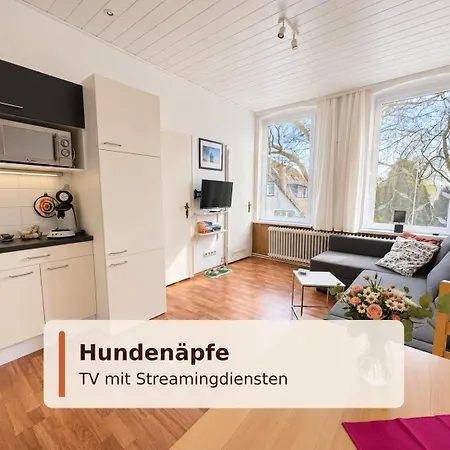 Ferienwohnungen Haus Krabbe Zentral Im Ort & Hundefreundlich, Paare, Alleinreisende Und Geocaching Zwischen Bremerhaven Und Cuxhaven Времен