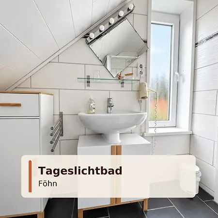 Ferienwohnungen Haus Krabbe Zentral Im Ort & Hundefreundlich, Paare, Alleinreisende Und Geocaching Zwischen Bremerhaven Und Cuxhaven
