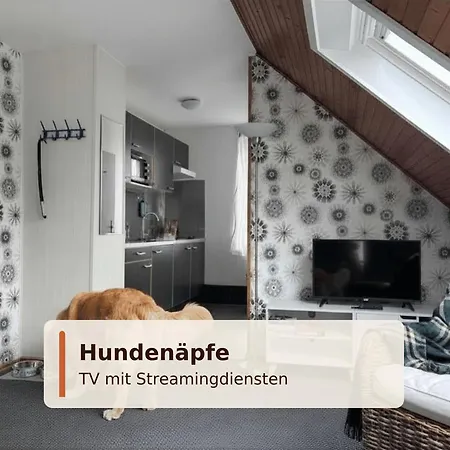 Ferienwohnungen Haus Krabbe Zentral Im Ort & Hundefreundlich, Paare, Alleinreisende Und Geocaching Zwischen Bremerhaven Und Cuxhaven
