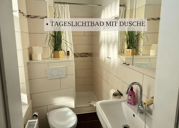Haus Krabbe Apartments, Zentral Gelegen Zwischen Bremerhaven Und Cuxhaven, Hunde Kostenfrei Willkommen, Hauseigene Kostenfreie Parkplaetze, Unterstellmoeglichkeit Fuer Fahrraeder Und E-bikes