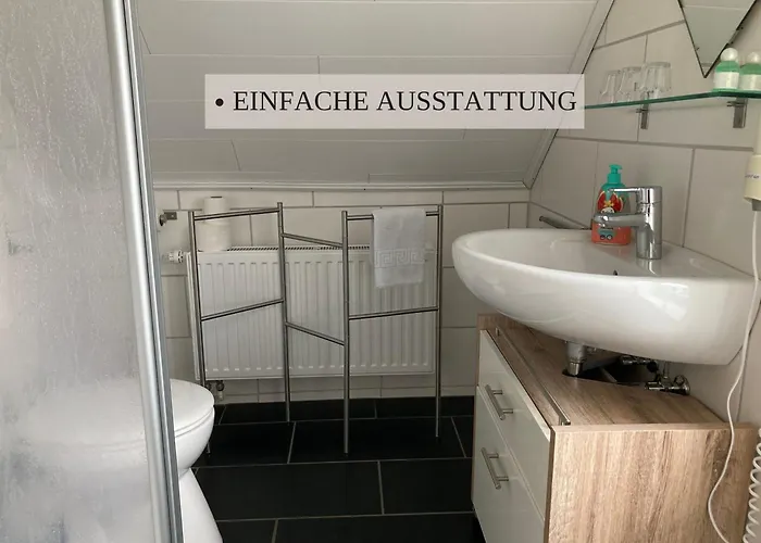 Haus Krabbe Apartments, Zentral Gelegen Zwischen Bremerhaven Und Cuxhaven, Hunde Kostenfrei Willkommen, Hauseigene Kostenfreie Parkplaetze, Unterstellmoeglichkeit Fuer Fahrraeder Und E-bikes Lejlighed