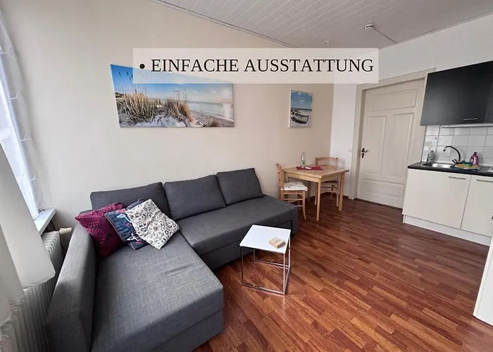 Daire Haus Krabbe Apartments, Zentral Gelegen Zwischen Bremerhaven Und Cuxhaven, Hunde Kostenfrei Willkommen, Hauseigene Kostenfreie Parkplaetze, Unterstellmoeglichkeit Fuer Fahrraeder Und E-bikes Wremen
