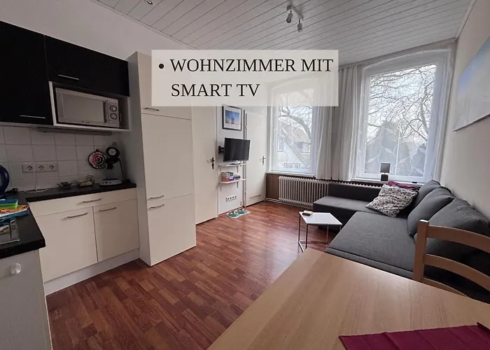 Haus Krabbe Apartments, Zentral Gelegen Zwischen Bremerhaven Und Cuxhaven, Hunde Kostenfrei Willkommen, Hauseigene Kostenfreie Parkplaetze, Unterstellmoeglichkeit Fuer Fahrraeder Und E-bikes Wremen